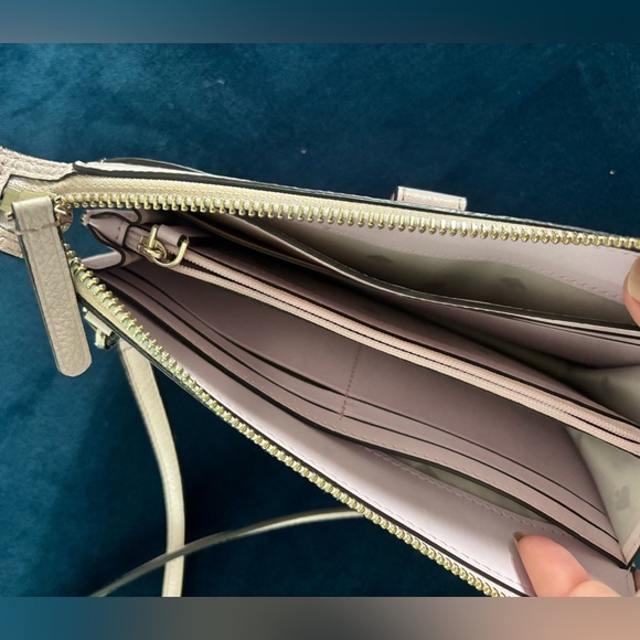 KATE SPADE New York Jackson Light Pink Leather Wallet crossbody - Picture 6 of 9